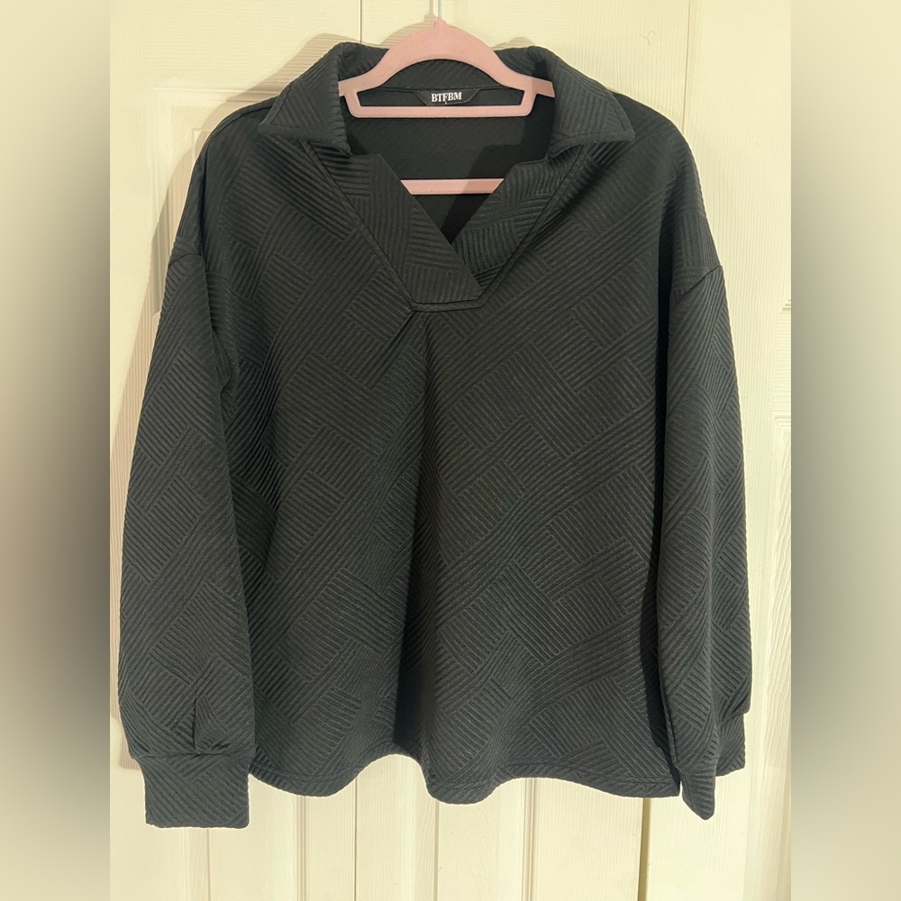 Black Patterned Women's Sweater